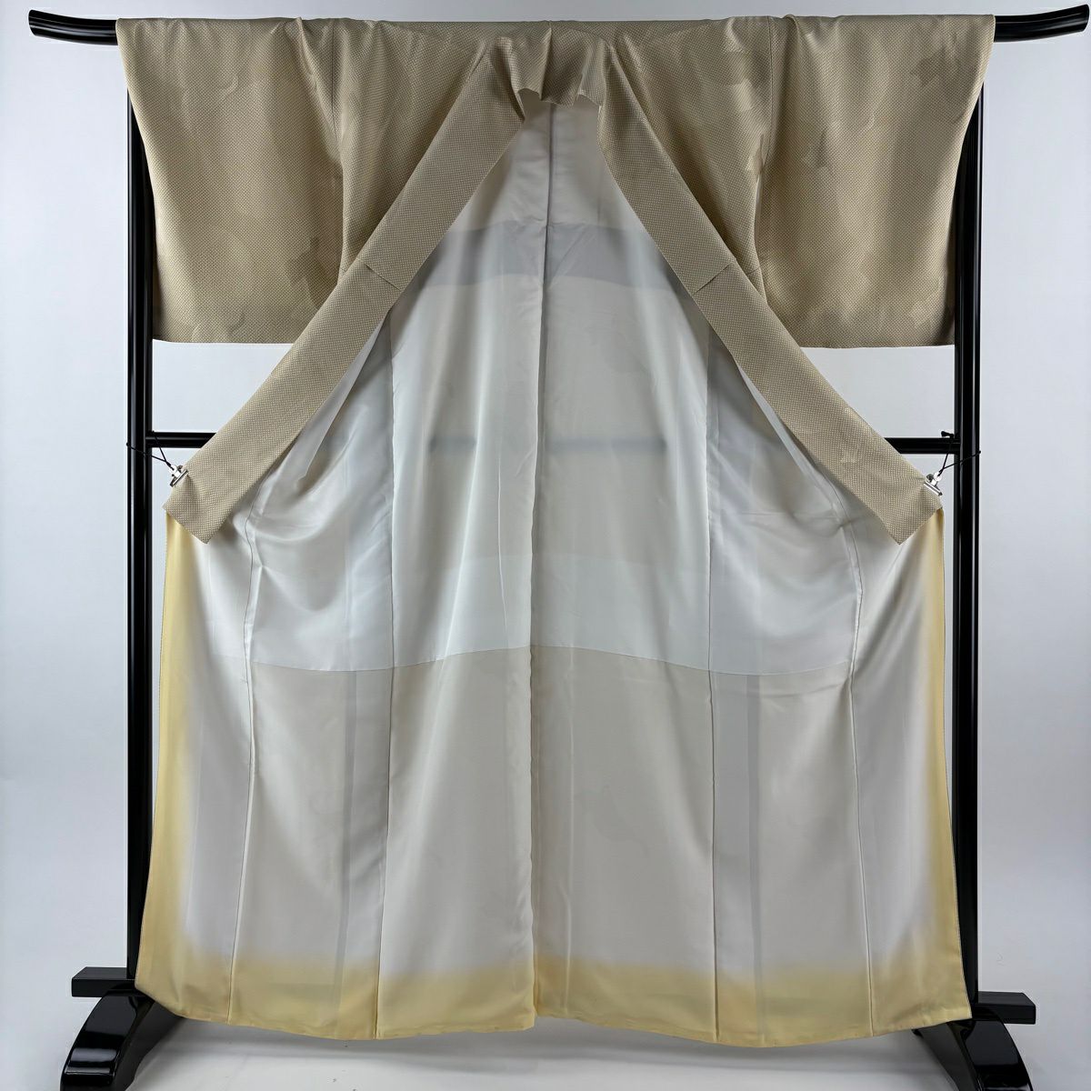 【美品】 小紋 身長162.5cm 袖長68.5cm L 雙層 大和 貓 點點 米色 純蠶絲 逸品級