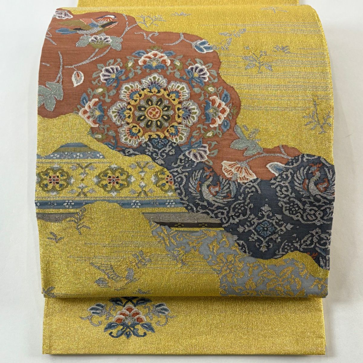 【美品】 袋帶 逸品級 花鳥 華紋 金銀彩 金 純蠶絲