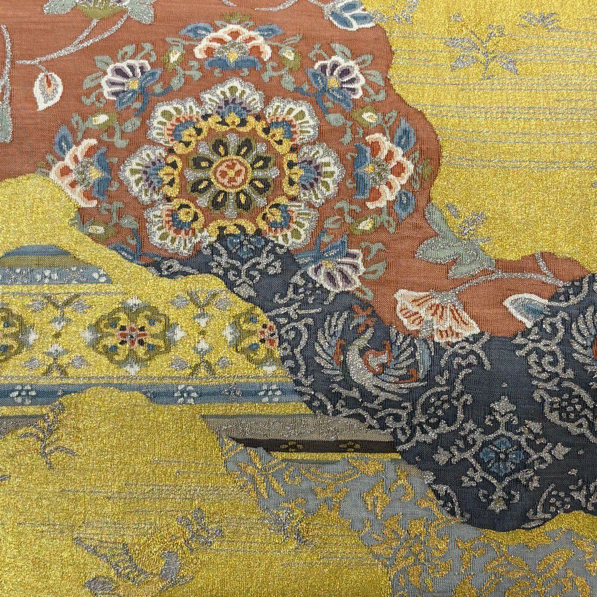【美品】 袋帶 逸品級 花鳥 華紋 金銀彩 金 純蠶絲