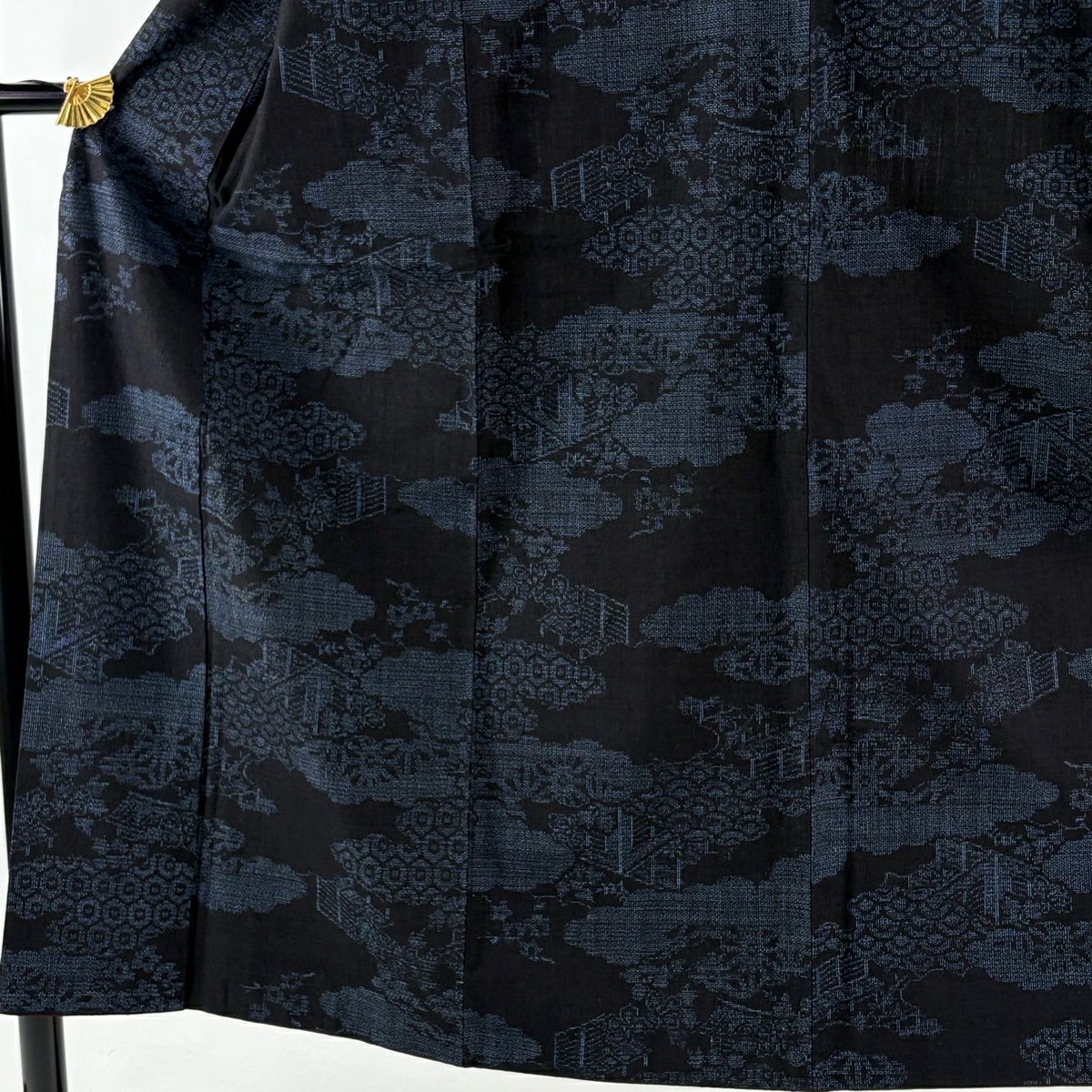 【美品】結城紬織 身長151cm 袖長62cm S 雙層 本場結城紬織 井上商事 證書附帶 龜甲 雲文 深藍 純蠶絲 逸品級