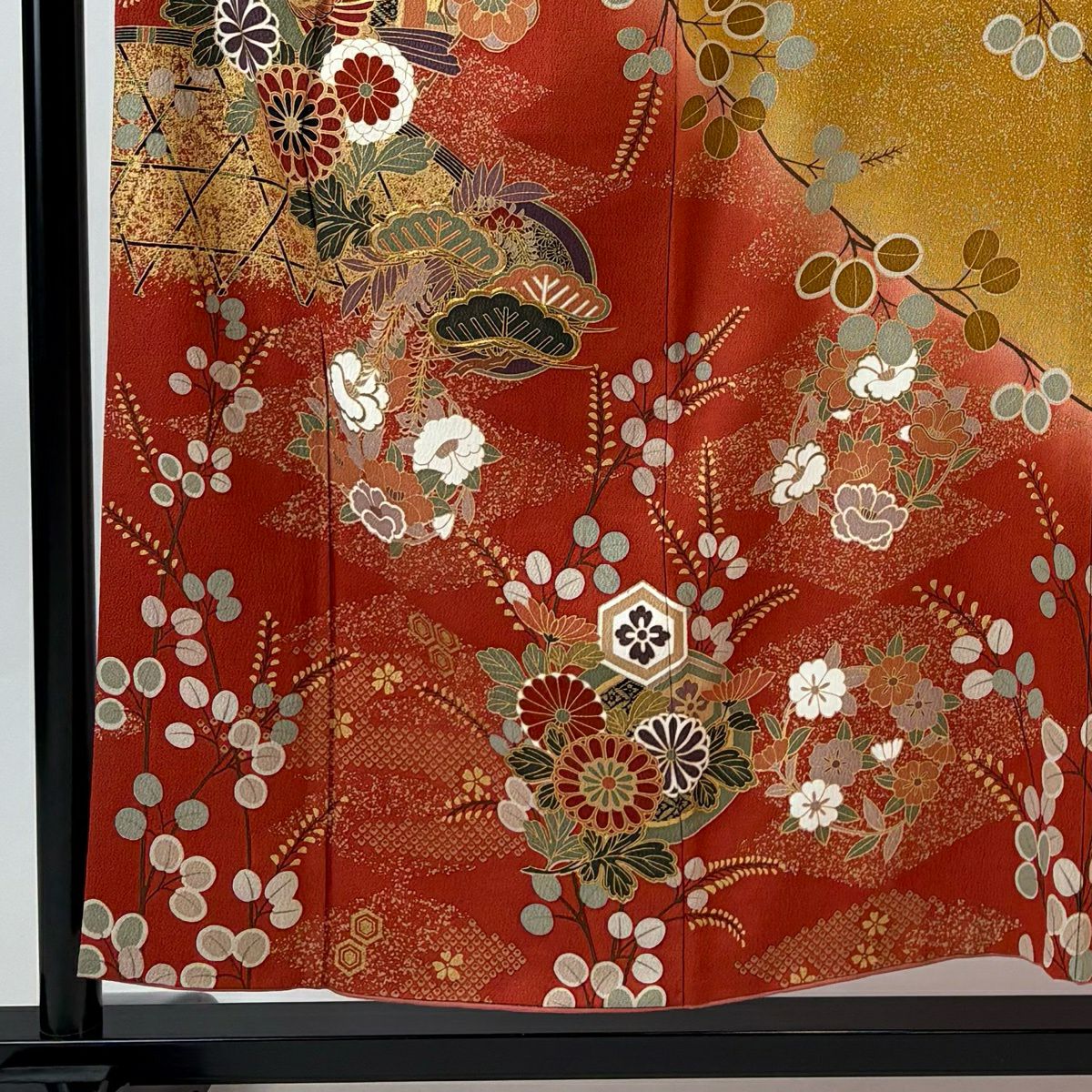 振袖禮服 身長156cm 袖長63.5cm S 雙層 花丸紋 鳥 金絲 金銀彩 茜 純蠶絲 秀品級