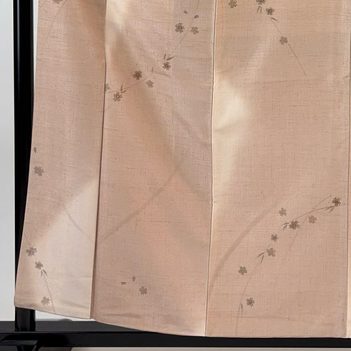 【美品】 小紋 身長159cm 袖長63cm S 雙層 紬織織 櫻花 金銀彩 粉米色 純蠶絲 秀品級