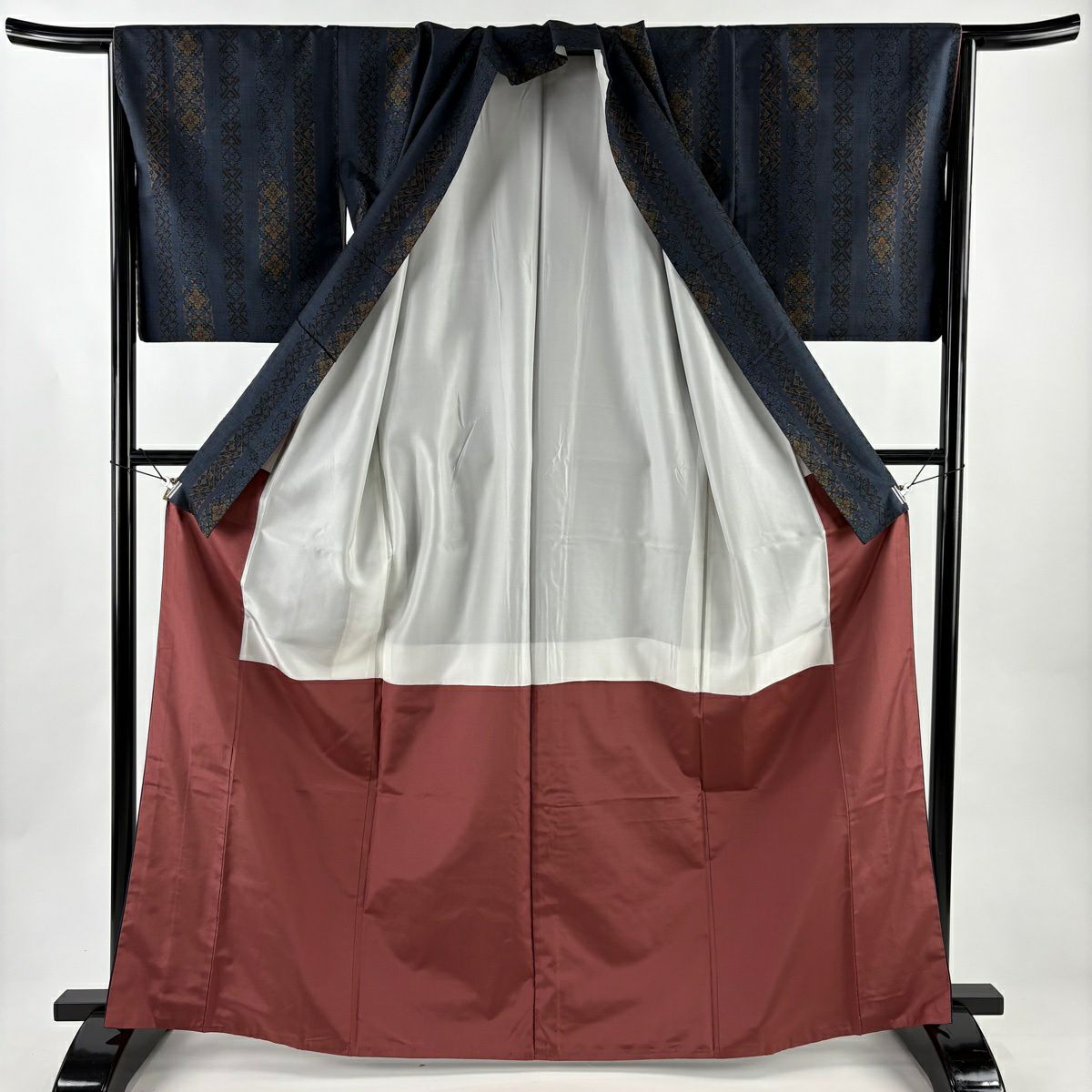 【美品】 紬織 身長165cm 袖長68cm L 雙層 花菱 縱條 深藍 純蠶絲 秀品級