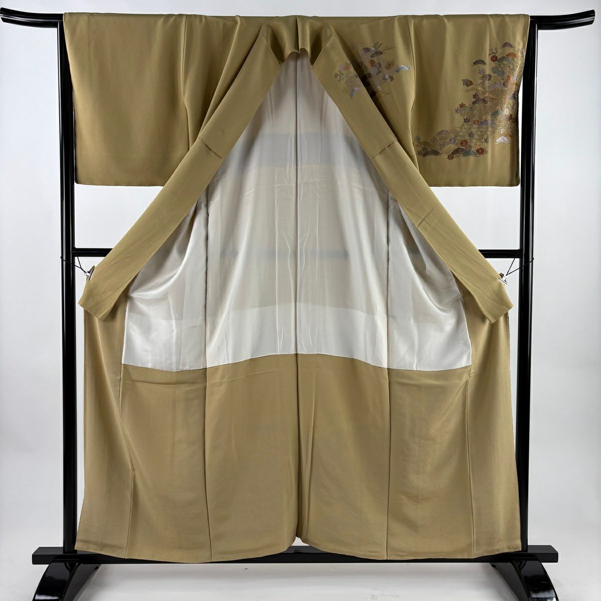 【美品】訪問服 身長157cm 袖長65cm M 雙層 誰袖 草花紋紋 金彩裝飾 刺繡 淡黃土色 純蠶絲 名品級