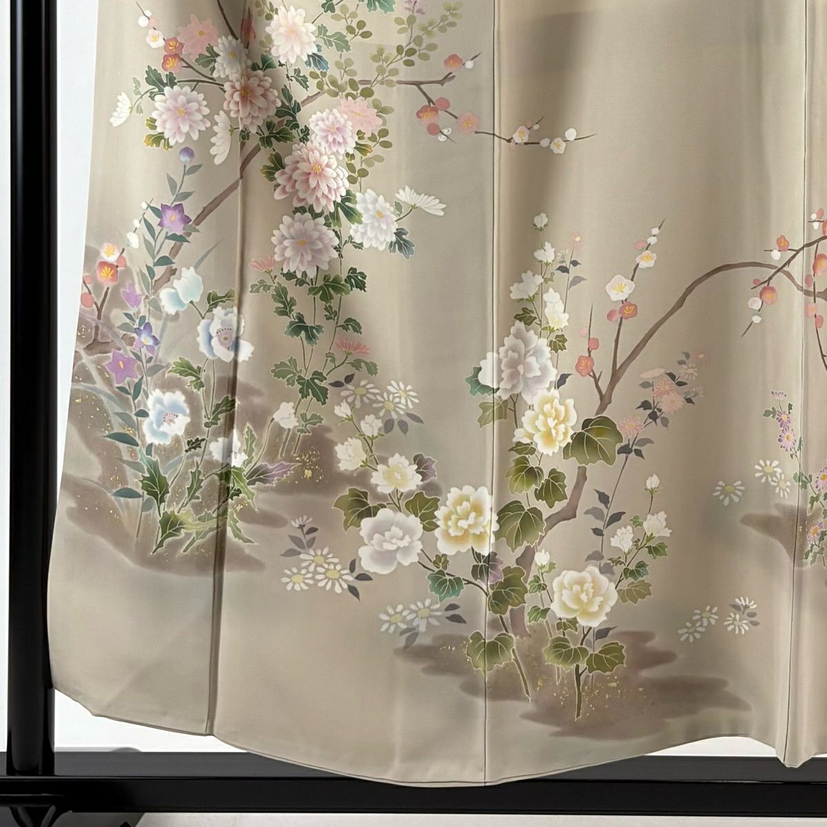 訪問服 身長154.5cm 袖長66cm M 雙層 落款あり 菊花 枝梅花 金銀彩 米色 純蠶絲 名品級