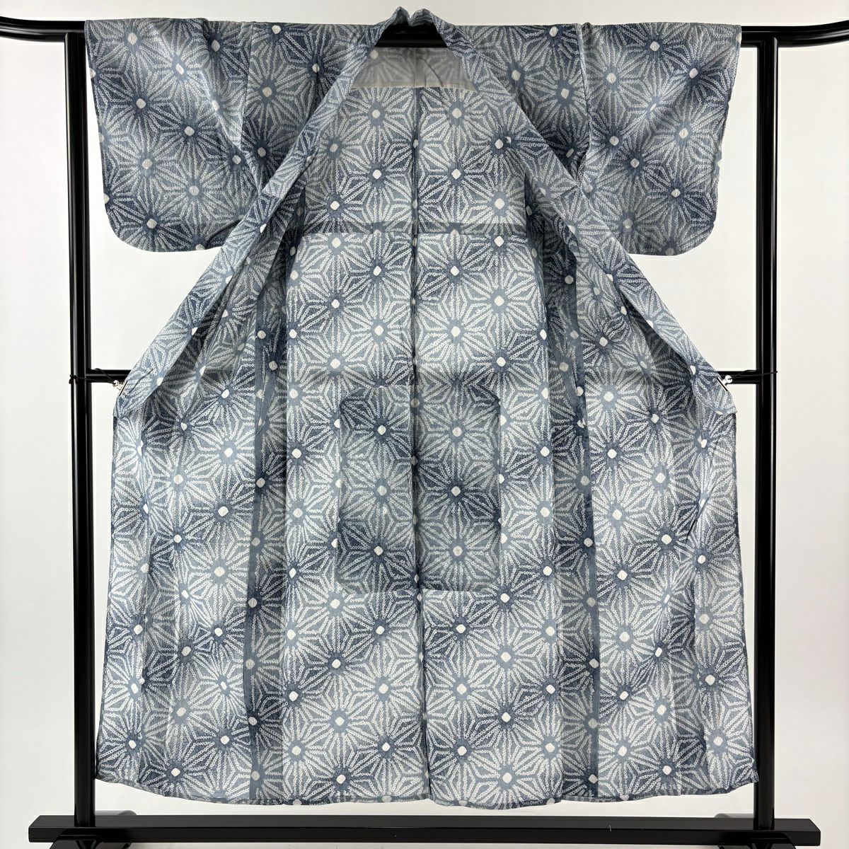 【美品】 浴衣 身長152cm 袖長60.5cm S 絞染浴衣 麻葉紋 漸層 青灰 棉 名品級
