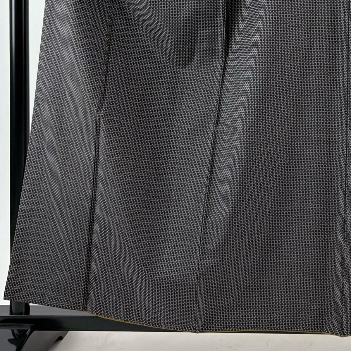 【美品】 大島紬織 身長159.5cm 袖長62.5cm S 雙層 證書附帶 幾何圖案 黑灰 純蠶絲 名品級