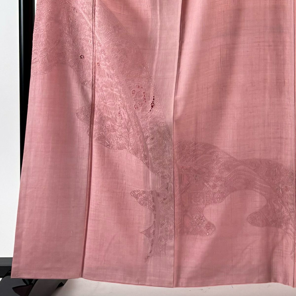 【美品】 付下 身長162cm 袖長64cm M 單層 紬織織 菊花花 霞刺繡 粉紅 純蠶絲 名品級
