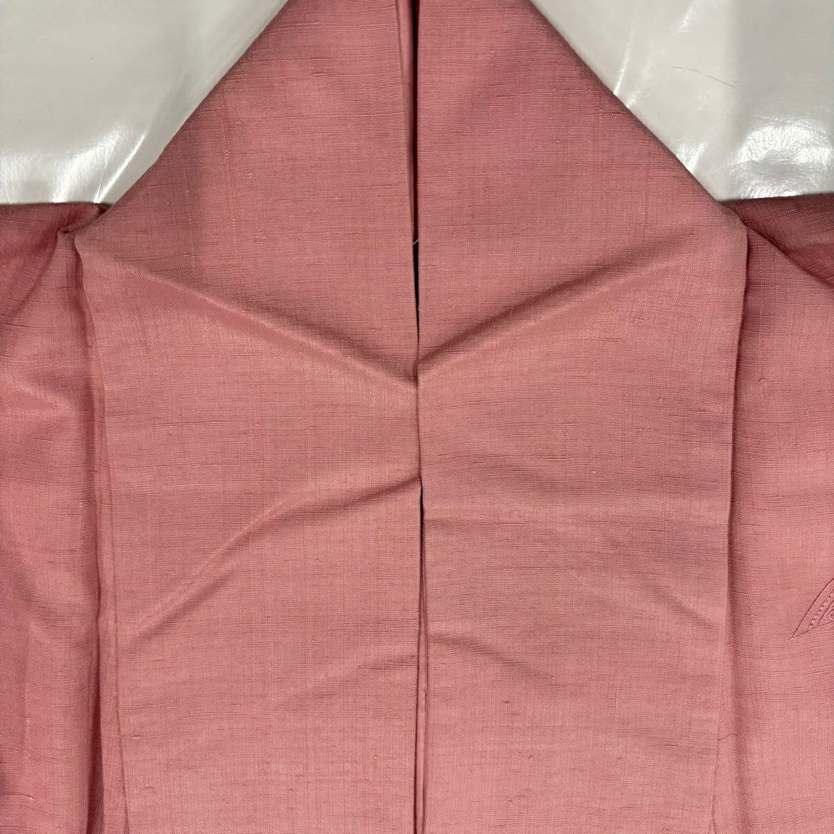 【美品】 付下 身長162cm 袖長64cm M 單層 紬織織 菊花花 霞刺繡 粉紅 純蠶絲 名品級
