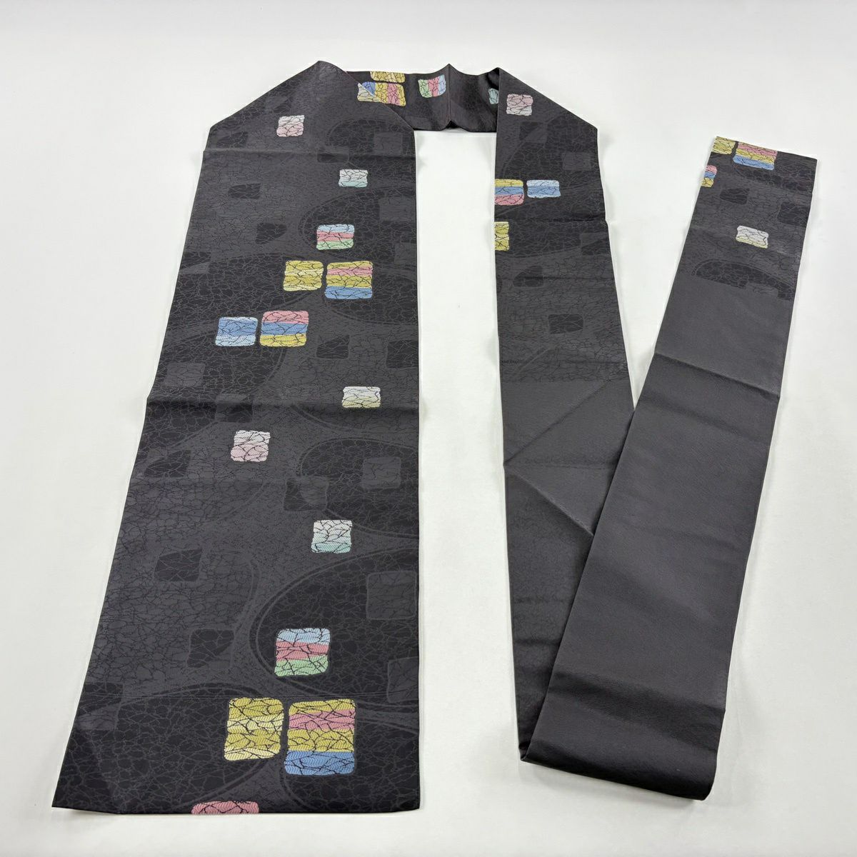 【美品】名古屋帶 秀品級 幾何學 黑灰 純蠶絲
