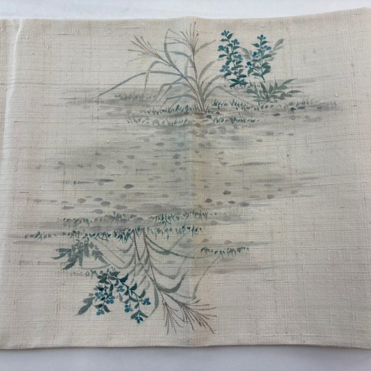 【美品】 袋帶 秀品級 落款あり 紬織織 砂染 鹿 草花紋 淺咖啡色 お太鼓柄 純蠶絲