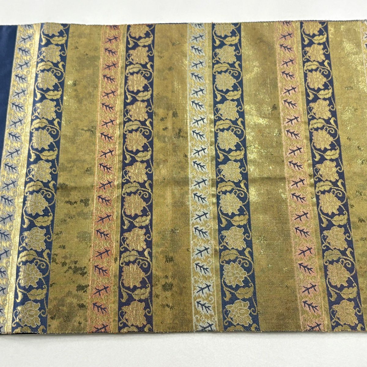 【美品】 袋帶 秀品級 利休裂間道 金金箔 青灰 純蠶絲
