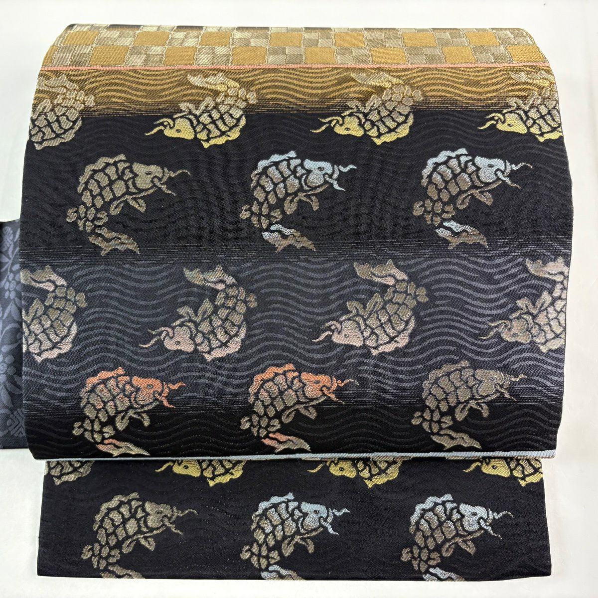 【美品】名古屋帶 秀品級 荒磯 市松樹 金銀絲 黑 純蠶絲