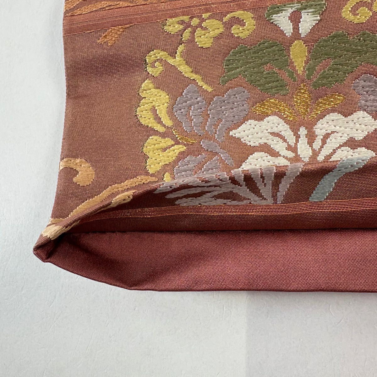 【美品】 袋帶 秀品級 唐草紋 花鳥 金糸 金金箔 茶 六通 純蠶絲
