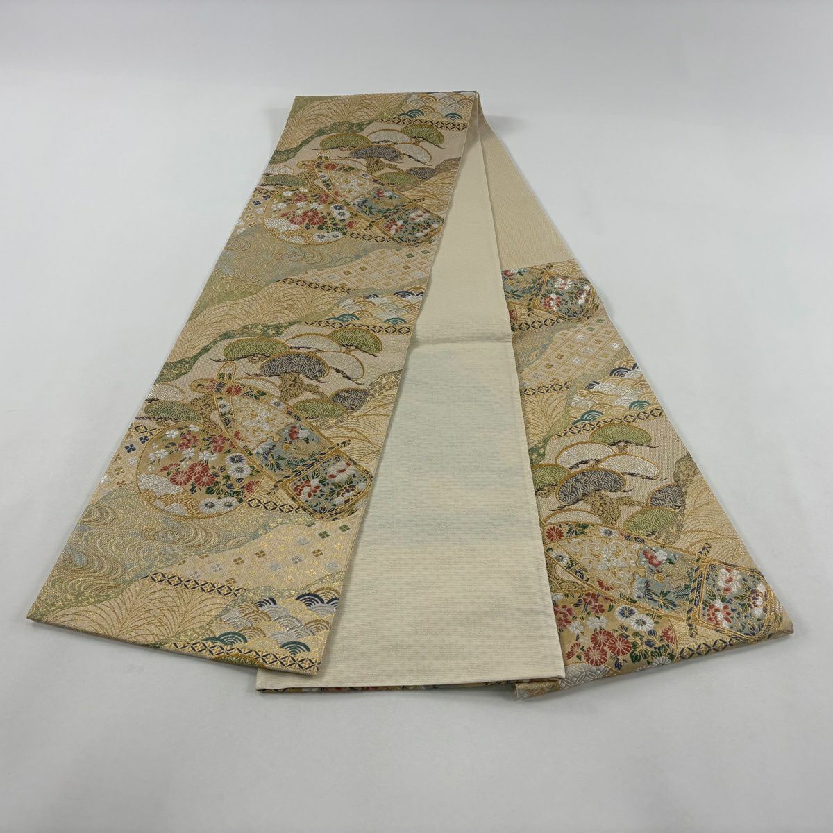 【美品】 袋帶 秀品級 松樹竹子梅花 青海波 金銀糸 金金箔 米色 六通 純蠶絲