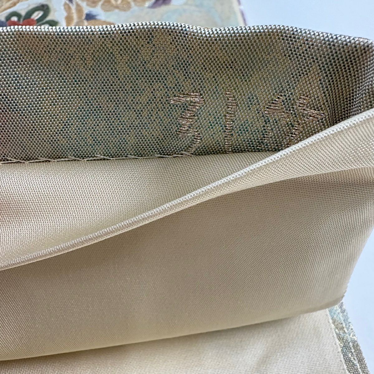 【美品】 袋帶 秀品級 關西仕立 雜文 草花紋刺繡 金絲 灰綠 六通 純蠶絲