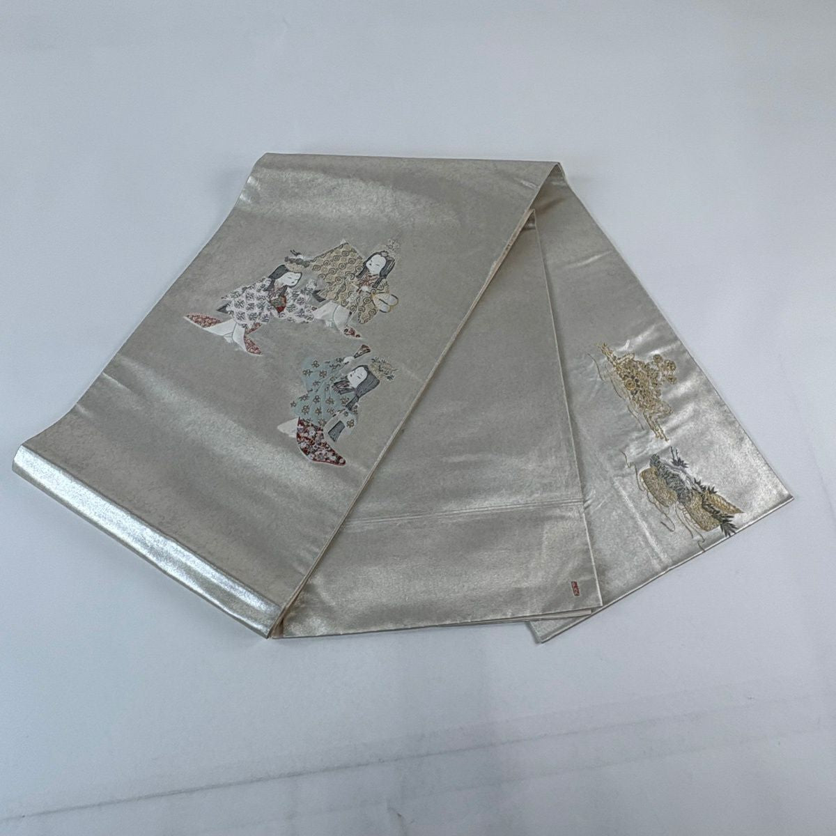 【美品】 袋帶 名品級 加納幸 落款あり 瀞金錦 童 銀色 お太鼓柄 純蠶絲