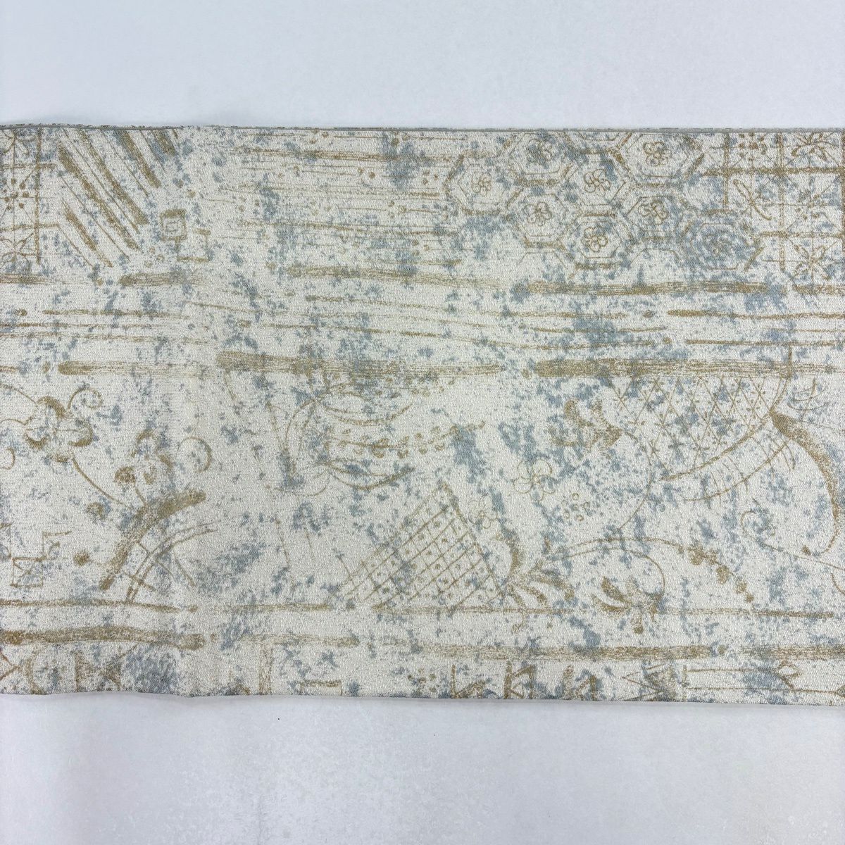 【美品】 袋帶 名品級 花唐草紋 龜甲 銀線 奶油色 全通 純蠶絲