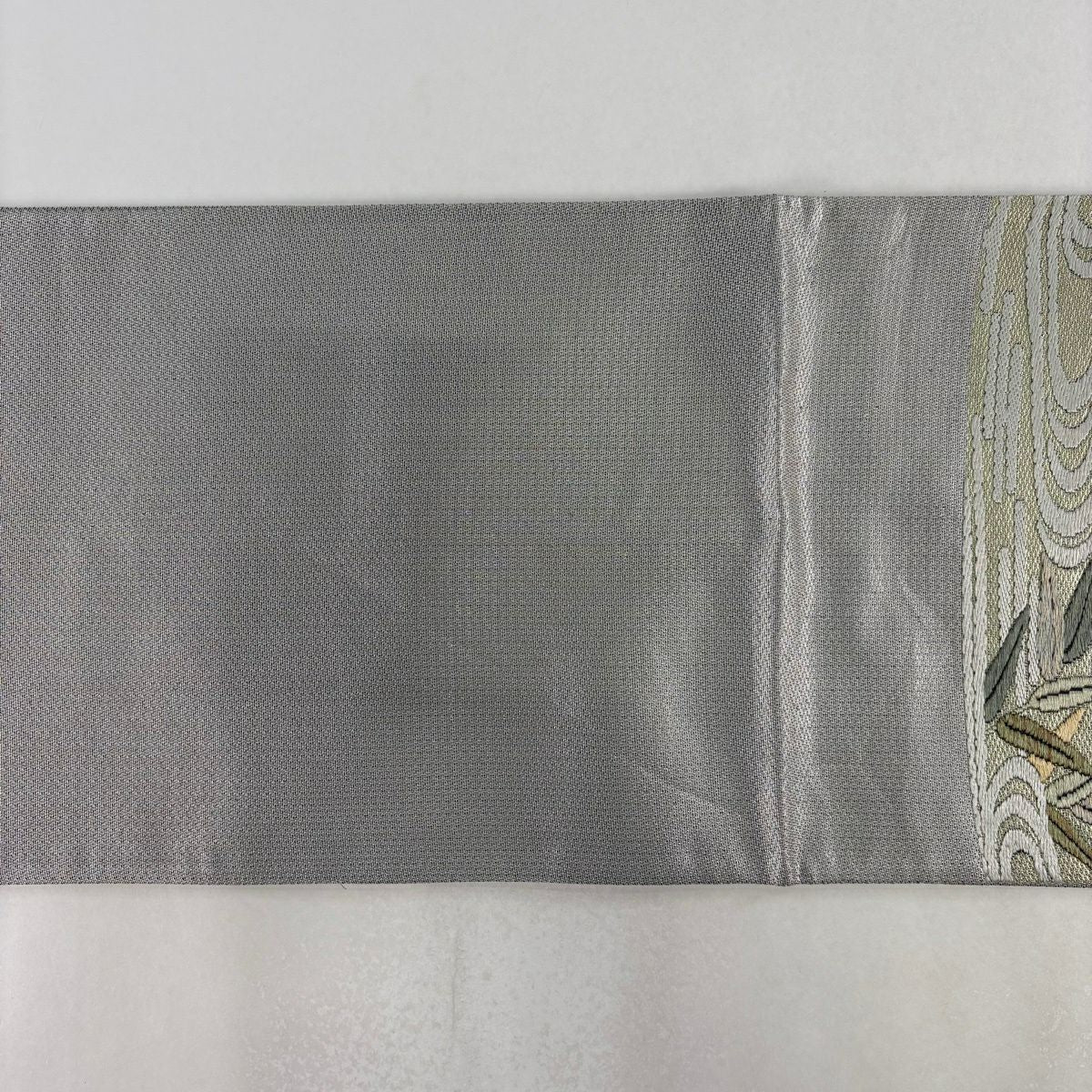【美品】 袋帶 名品級 竹子葉與帆船圖案 唐織 金金箔 灰綠 六通 純蠶絲