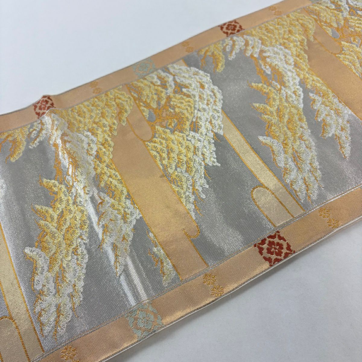 【美品】 袋帶 名品級 北出與三郎 落款あり 關西仕立 小御所松樹陰文 金銀彩 金金箔 銀色 六通 純蠶絲