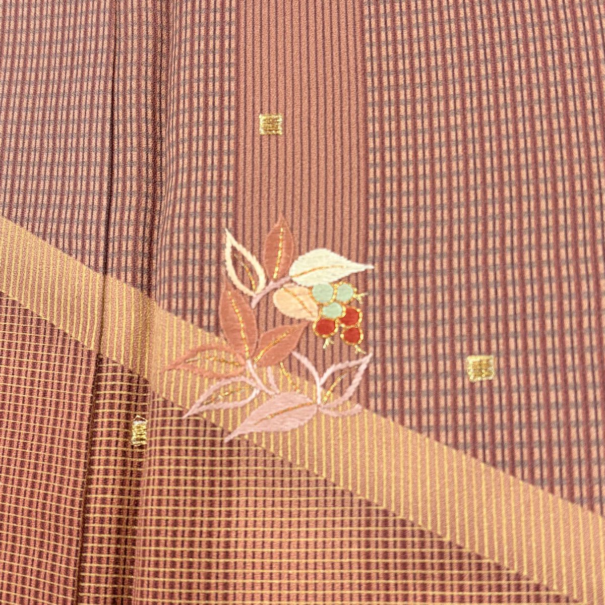 付下 身長159cm 袖長64.5cm M 雙層 落款有 葉與實 格子 刺繡 金線 小豆色 純蠶絲 優品級