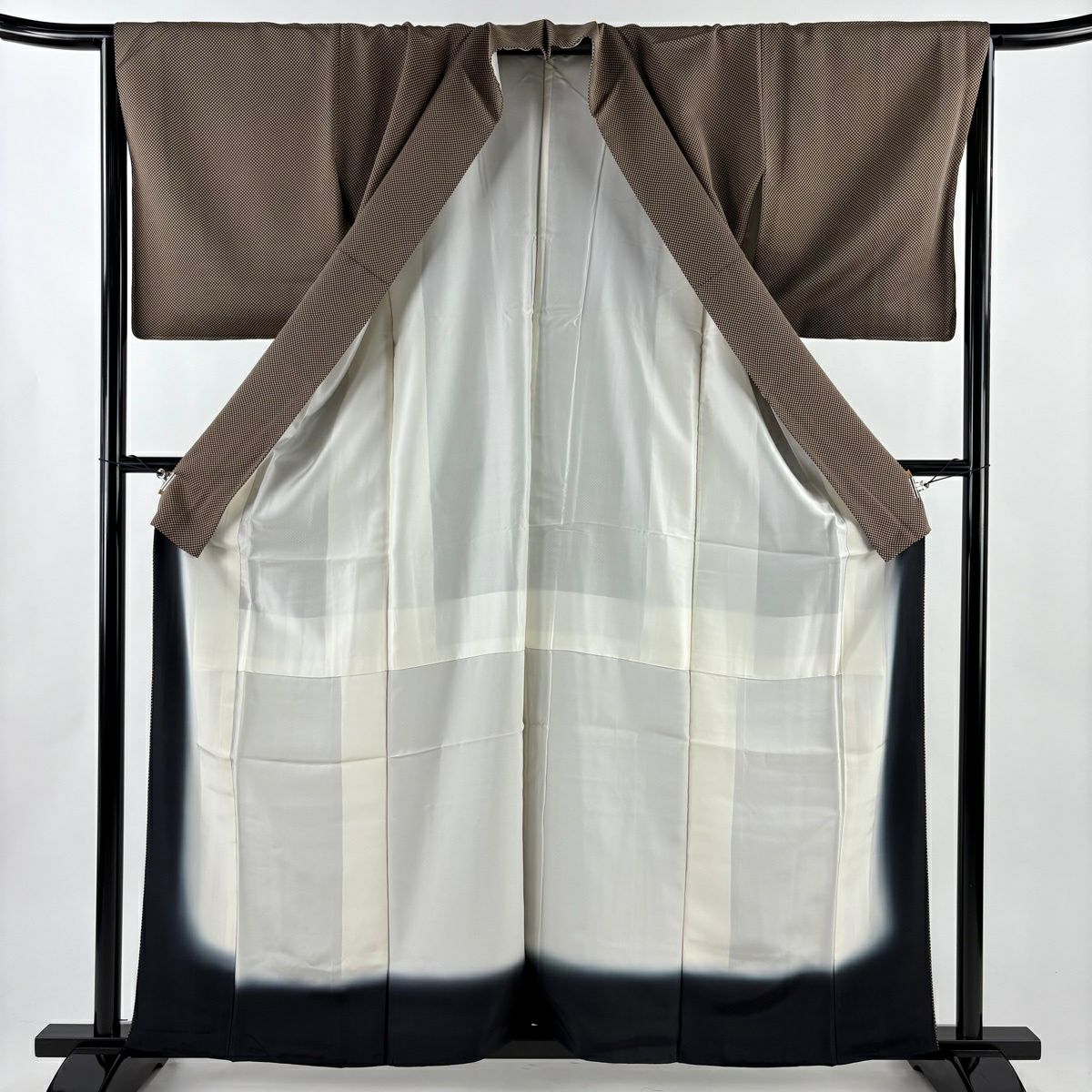 【美品】 小紋 身長160.5cm 袖長65.5cm M 雙層 幾何學圖案 焦茶 純蠶絲 秀品級