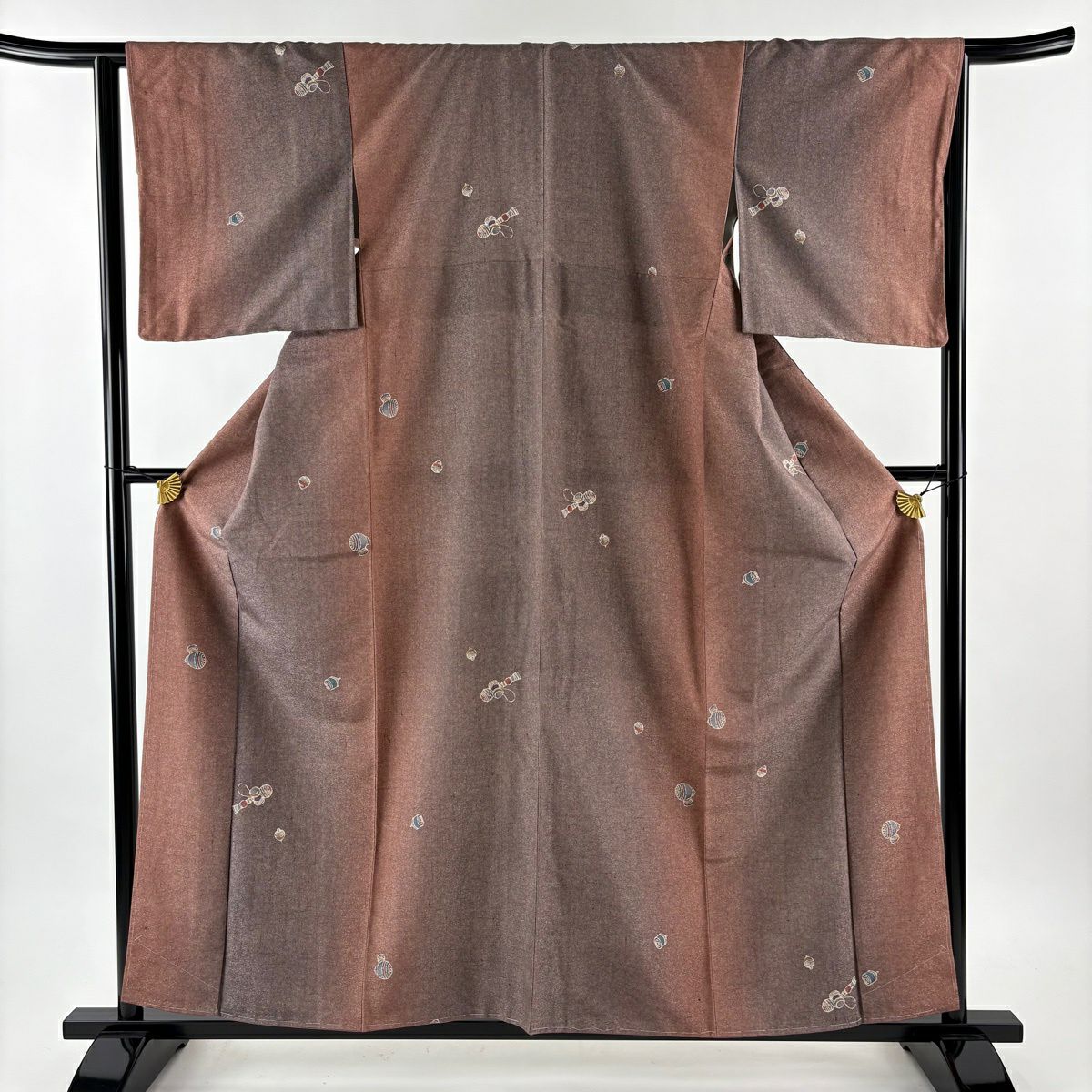 【美品】 小紋 身長158.5cm 袖長64cm M 雙層 紬織織 大和 けん玉 駒 銀通し 漸層 小豆 純蠶絲 優品級