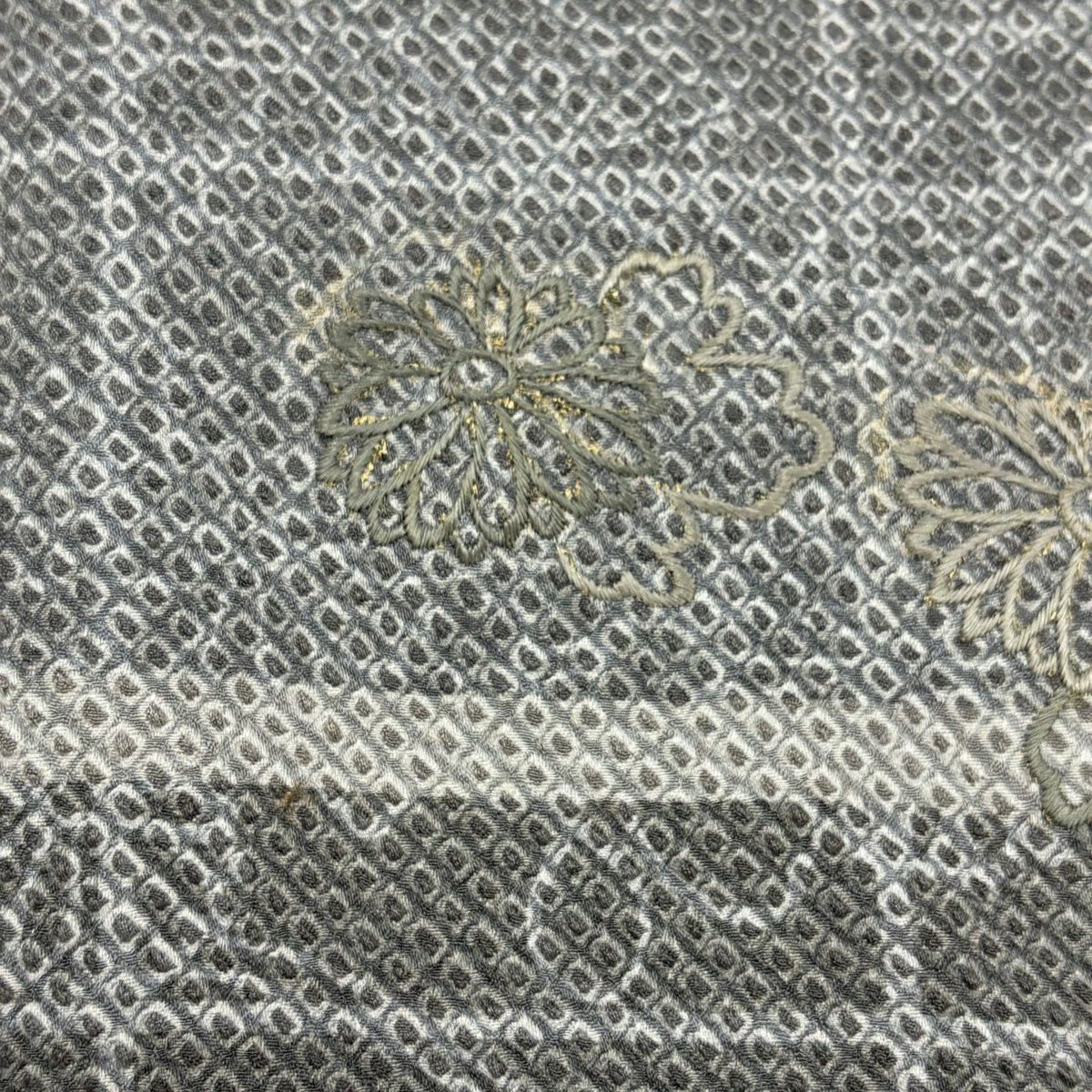 訪問服 身長154.5cm 袖長64cm M 雙層 菊花 格子 刺繡 金彩裝飾 灰 純蠶絲 秀品級