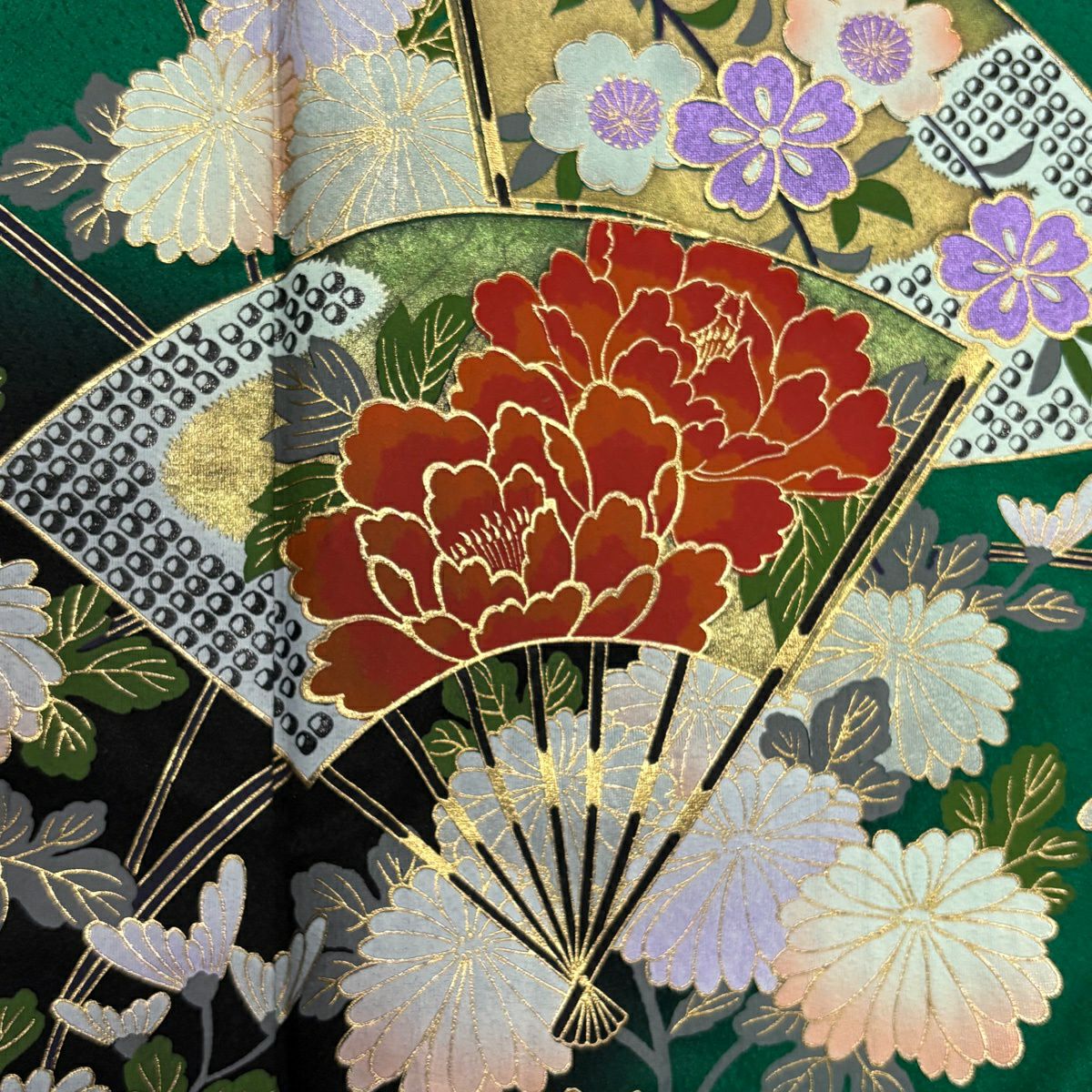 振袖禮服 身長166.5cm 袖長67cm M 雙層 扇子 菊花 金彩裝飾 染分 綠 純蠶絲 秀品級