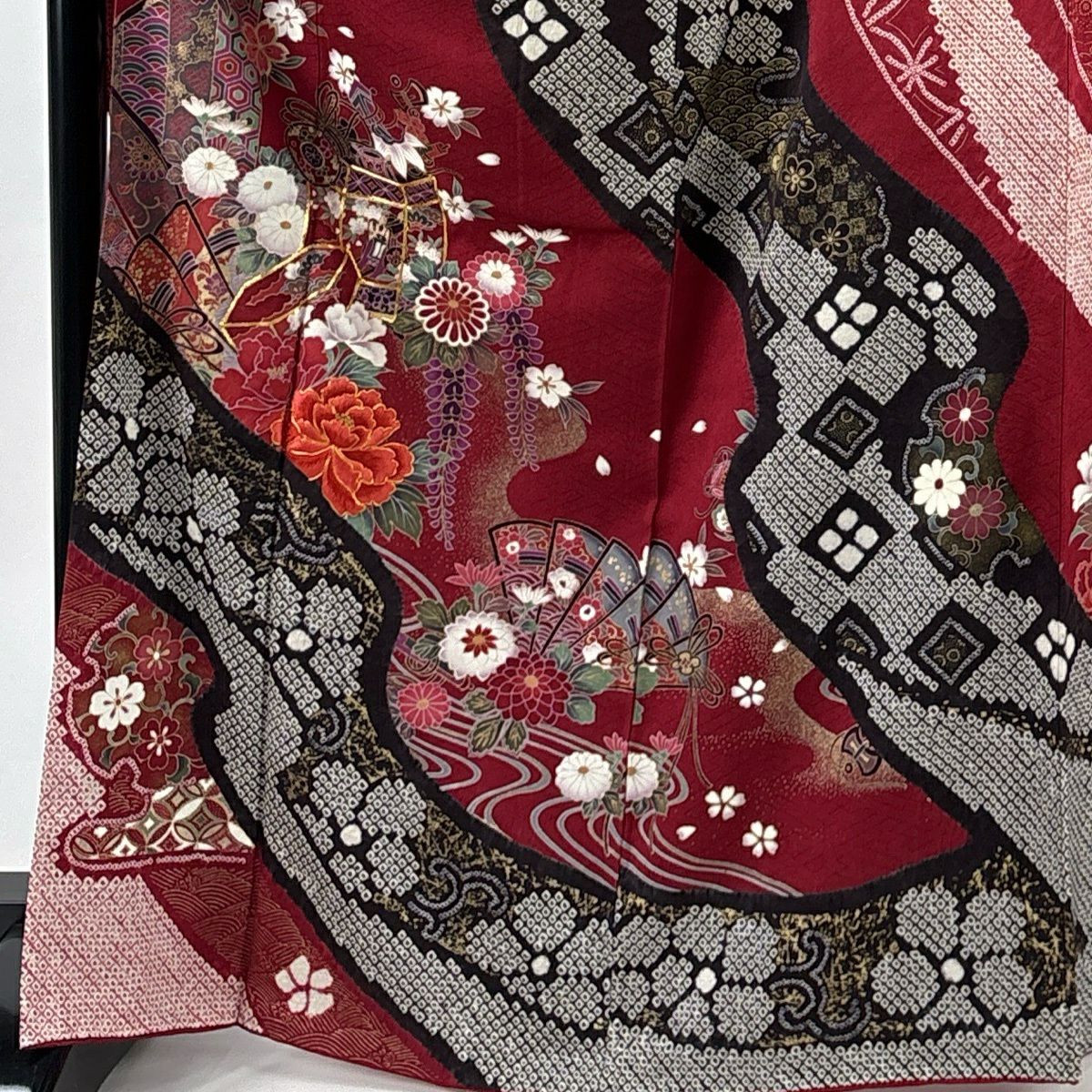 振袖禮服 身長168cm 袖長69.5cm L 雙層 貝桶 草花紋紋 刺繡 金糸 紅 純蠶絲 名品級