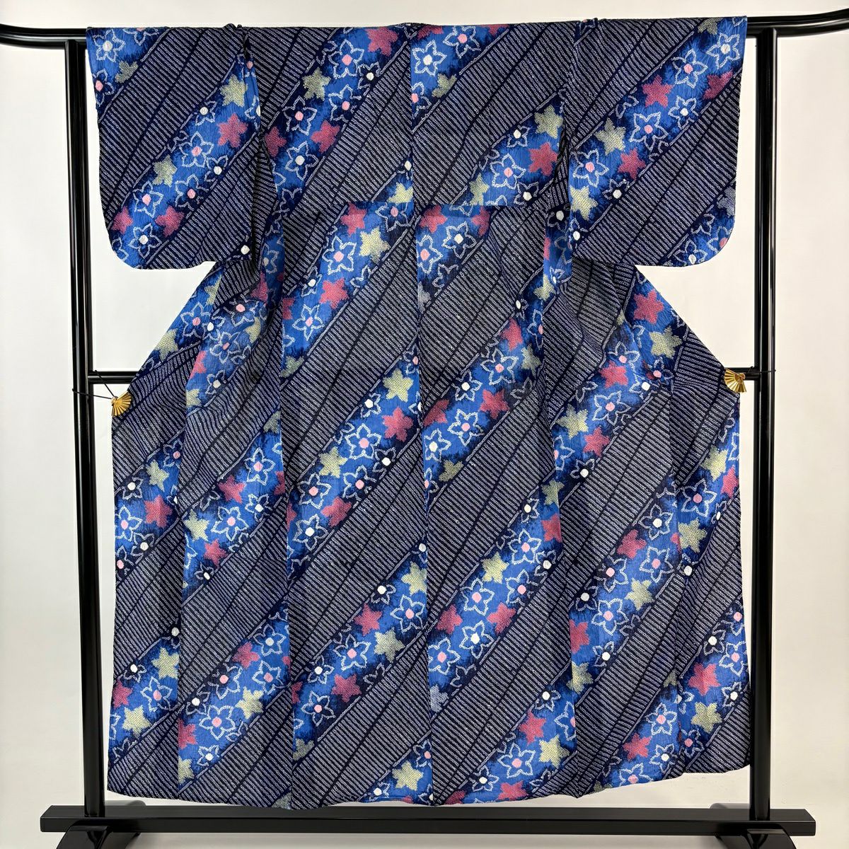 浴衣 身長154cm 袖長61.5cm S 草花紋 斜條 絞染浴衣 深藍 純棉 名品級
