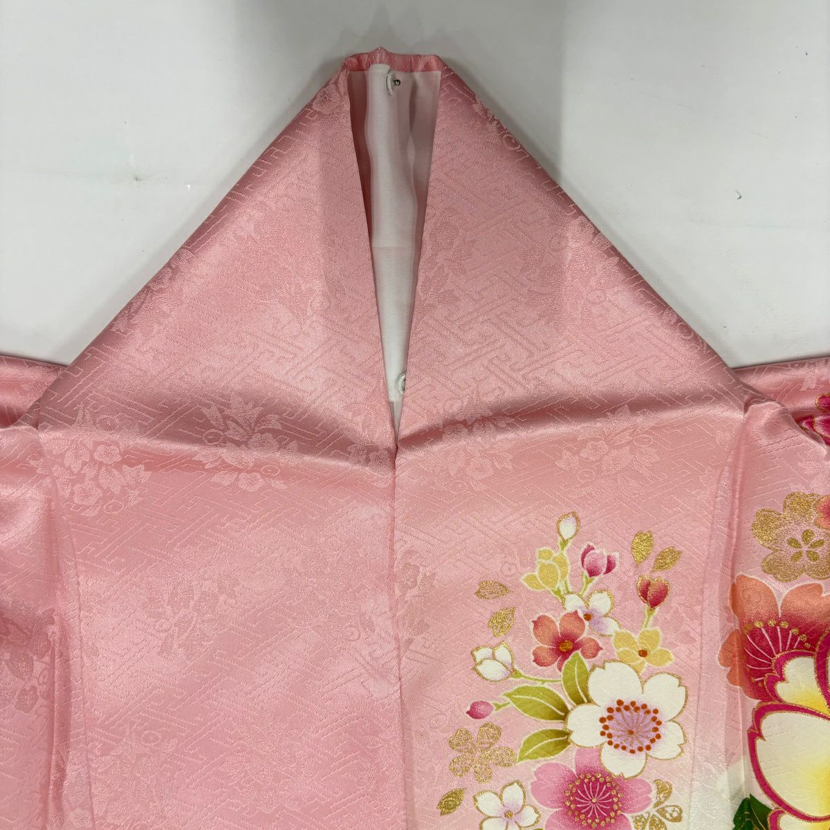 【美品】振袖禮服 身長163.5cm 袖長64cm M 雙層 牡丹 草花紋紋 金銀彩 薄黃 純蠶絲 名品級