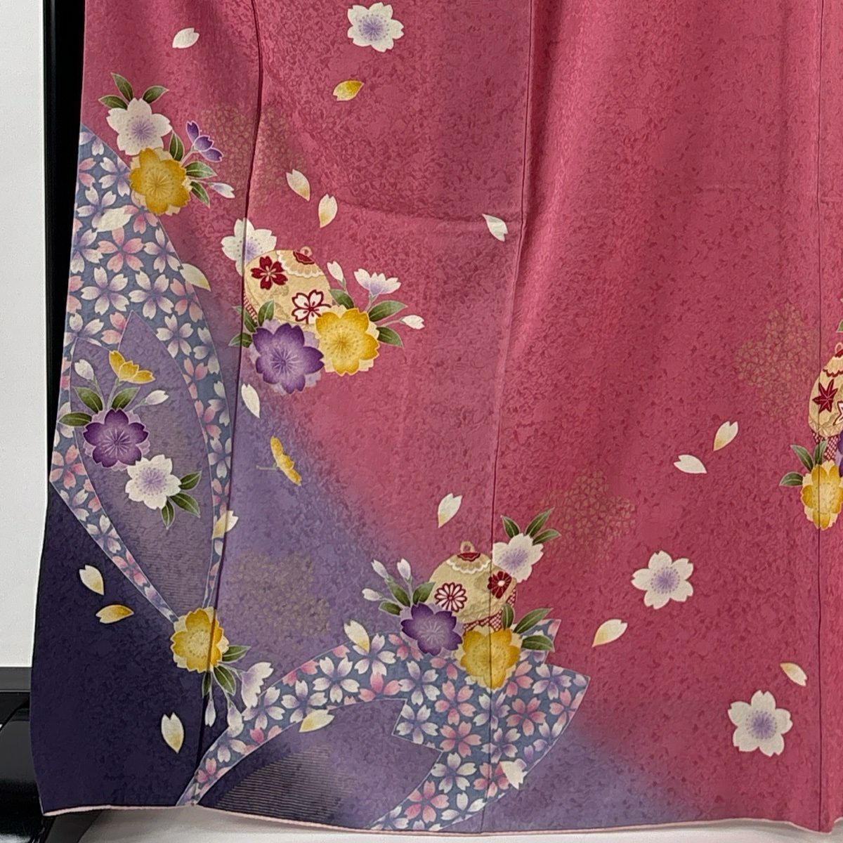 振袖禮服 身長168.5cm 袖長68cm L 雙層 櫻花 鞠 金彩裝飾 染分 粉紅 純蠶絲 名品級