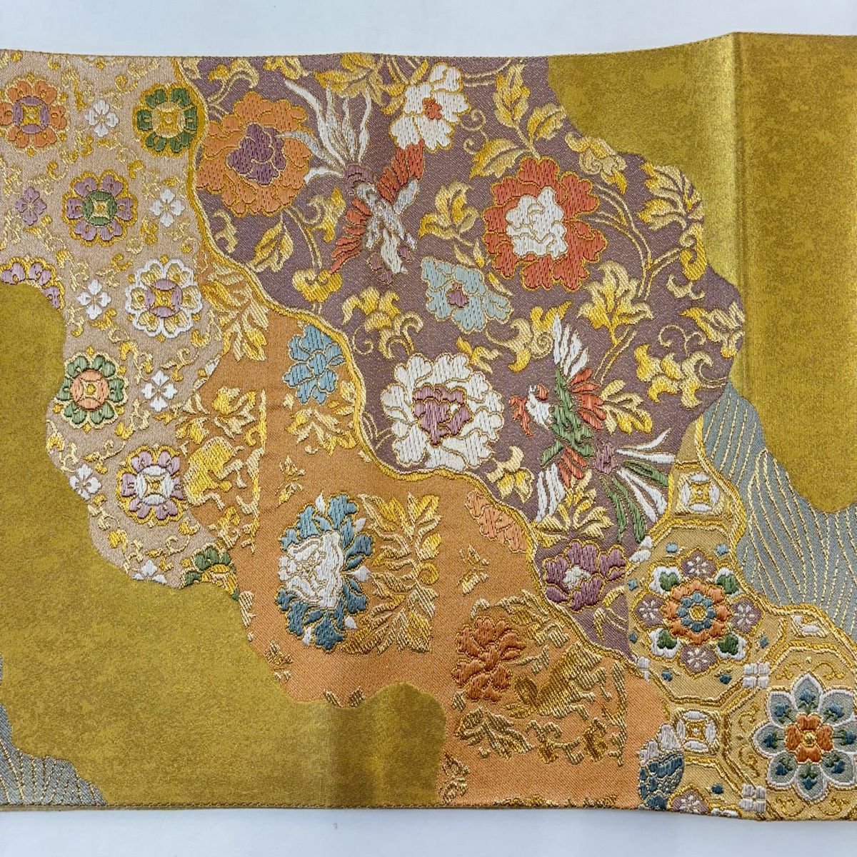 【美品】 袋帶 秀品級 草花紋紋 波 金絲刺繡 金色 六通 純蠶絲
