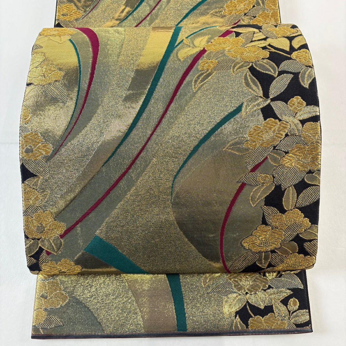 【美品】 袋帶 秀品級 椿 幾何學 金金箔 金絲 金 六通 純蠶絲