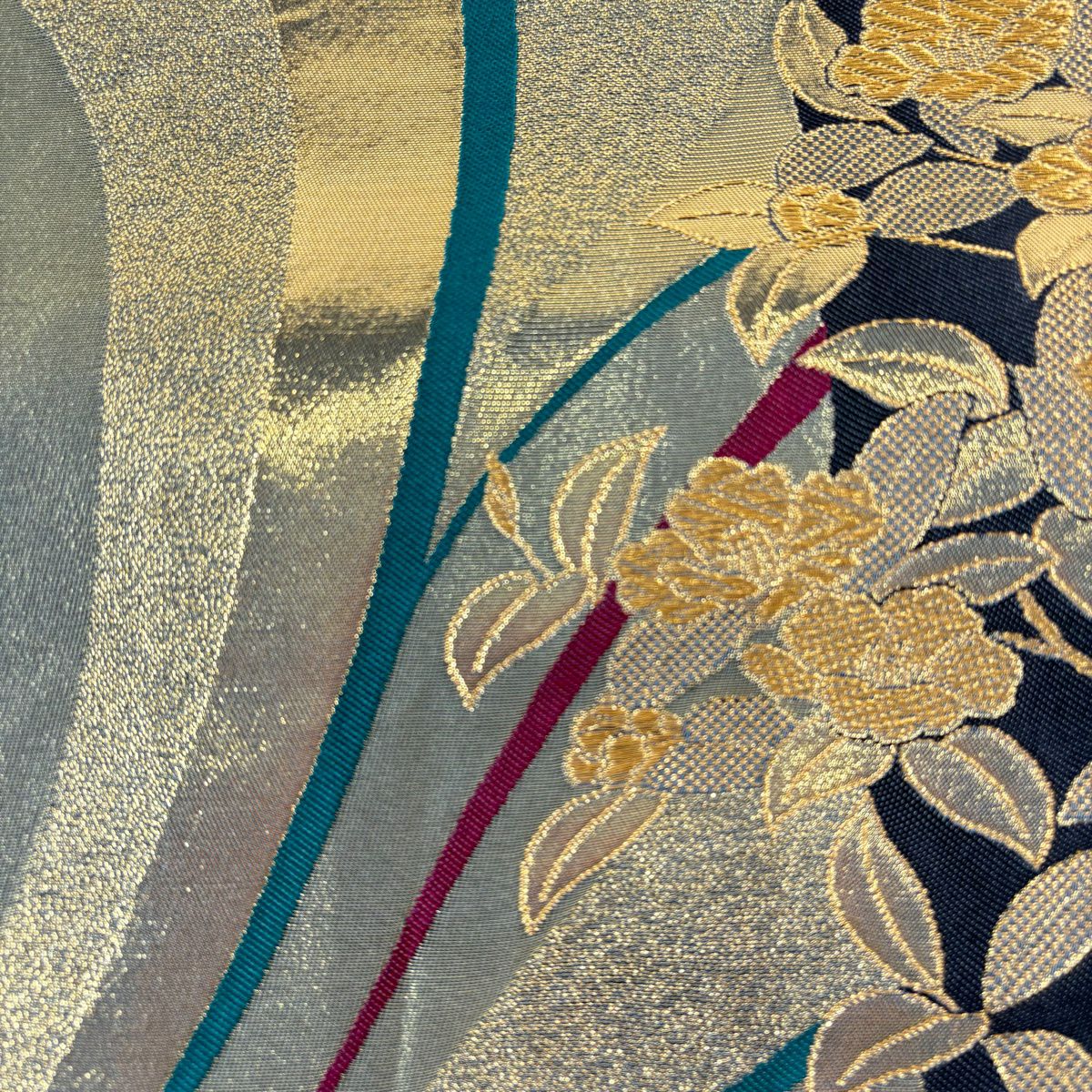 【美品】 袋帶 秀品級 椿 幾何學 金金箔 金絲 金 六通 純蠶絲