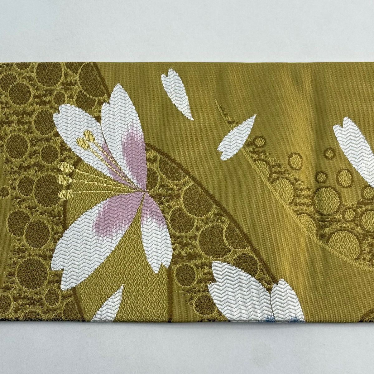 【美品】 名古屋帶 秀品級 證書齊全 櫻花 幾何學 金線 鶯色 純蠶絲