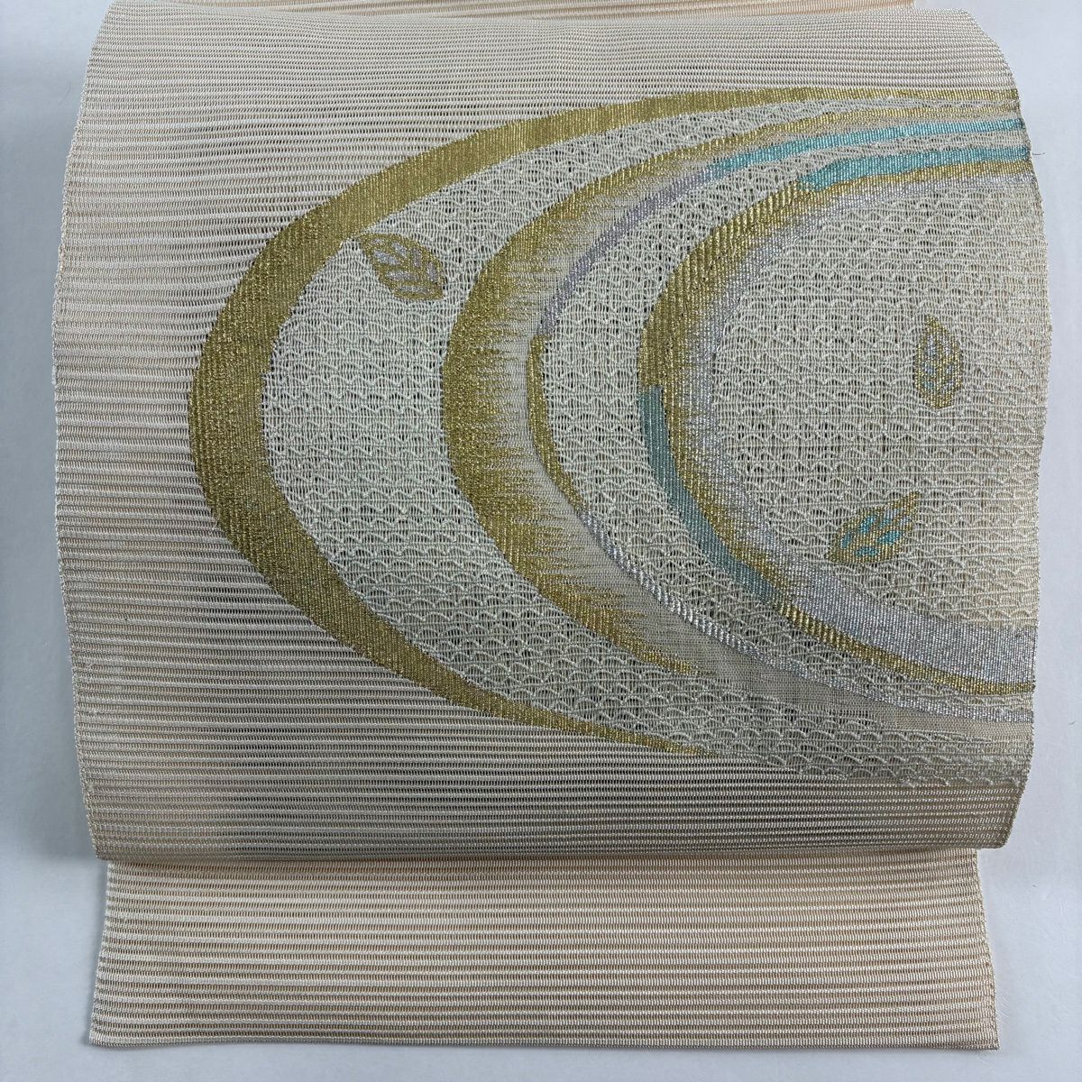 【美品】名古屋帶 秀品級 夏帶 絽 八寸名古屋帶 葉 幾何學 金銀彩 米色 純蠶絲