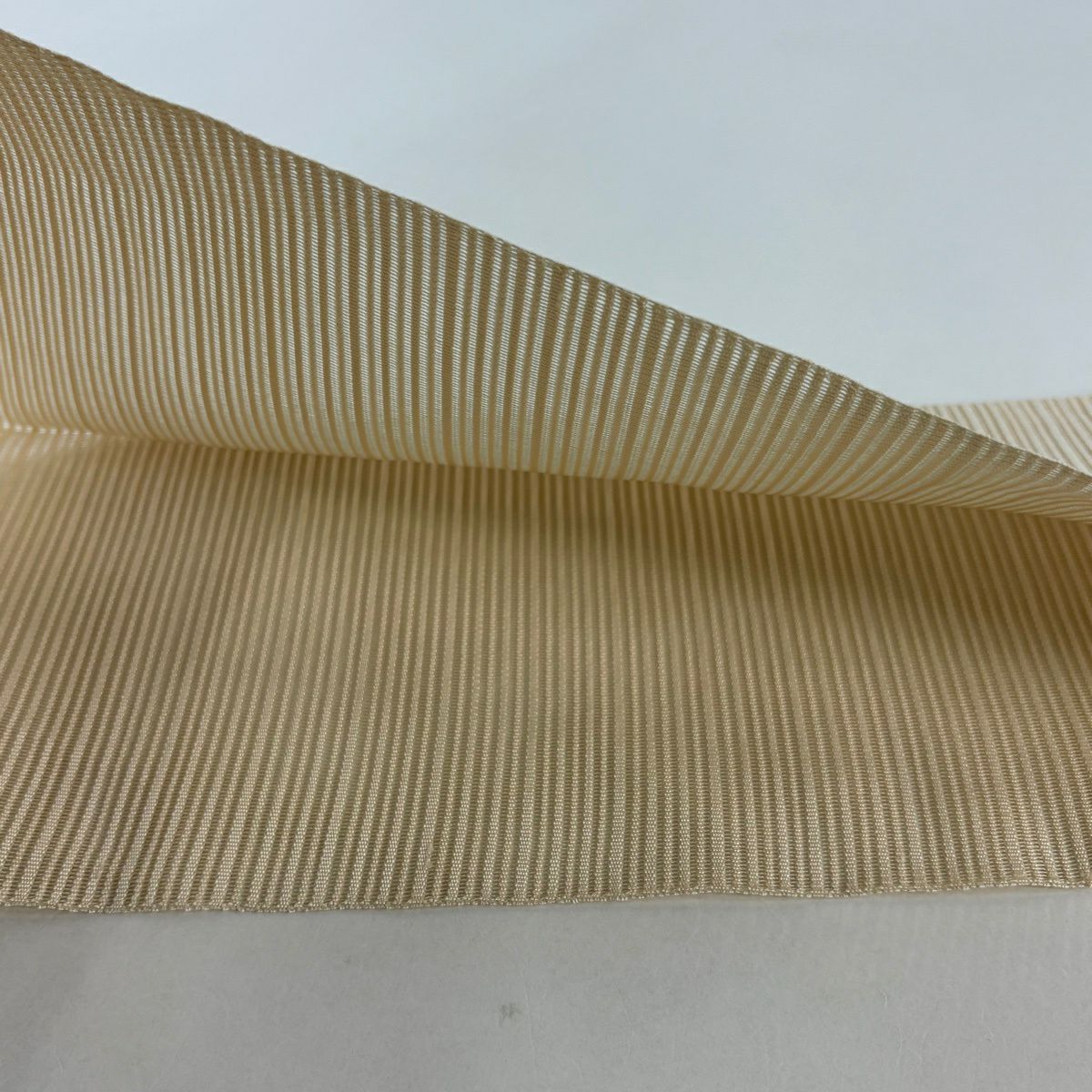【美品】名古屋帶 秀品級 夏帶 絽 八寸名古屋帶 葉 幾何學 金銀彩 米色 純蠶絲