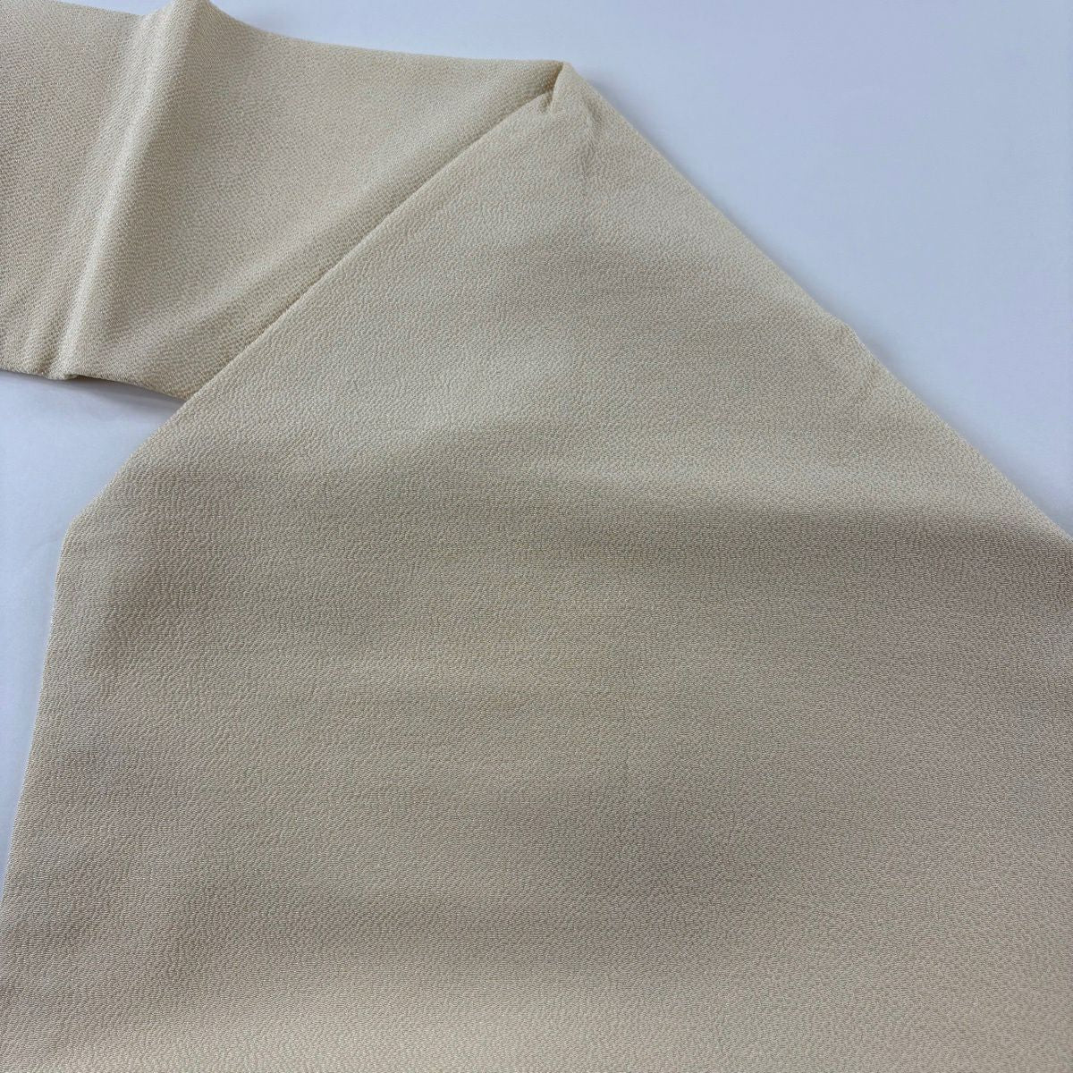 【美品】名古屋帶 秀品級 草花紋紋 縮緬 薄黃 純蠶絲