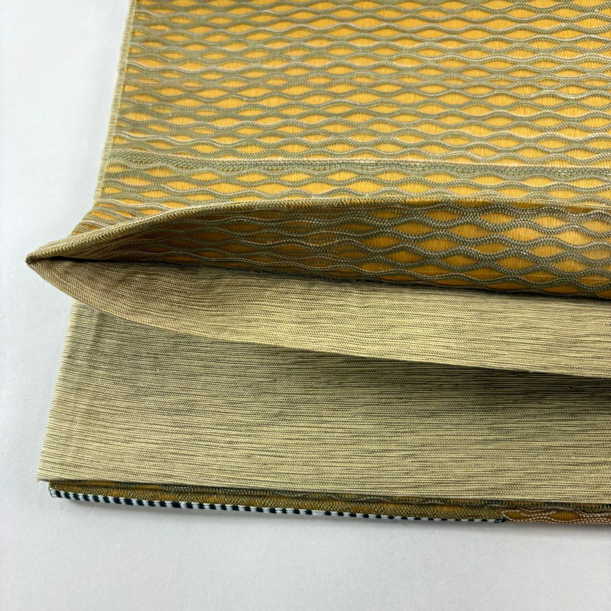 【美品】 袋帶 秀品級 幾何圖案 斜條紋 金絲 黃土色 大鼓圖案 純蠶絲