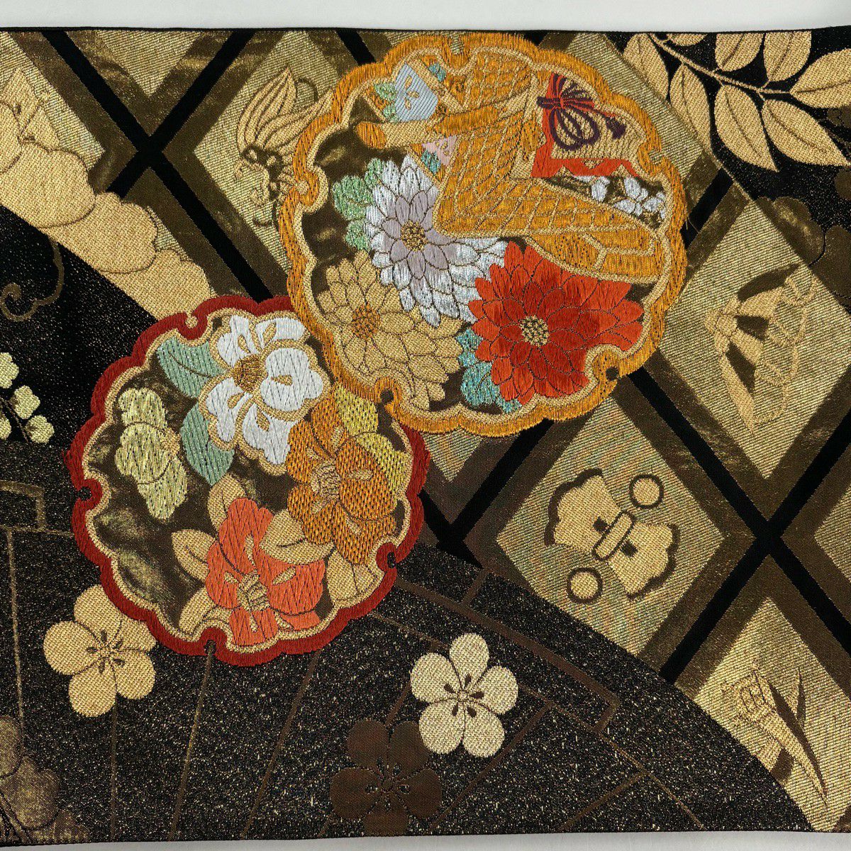 袋帶 秀品級 雪輪 草花紋刺繡 金銀彩 黑 全通 純蠶絲
