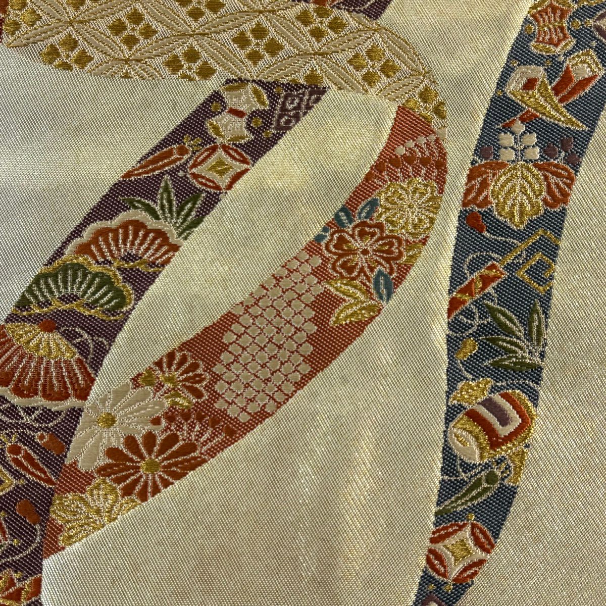 【美品】 袋帶 秀品級 誰袖延壽文 草花紋紋 金絲刺繡 金色 六通 純蠶絲
