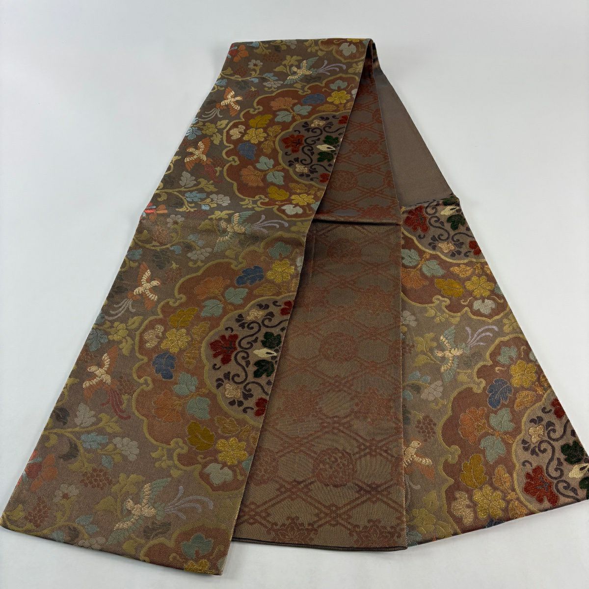 【美品】 袋帶 秀品級 本金 正倉院華紋 尾長鳥 刺繡 金糸 薄茶 六通 純蠶絲