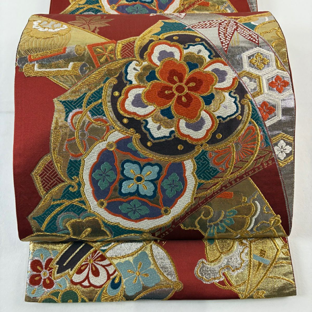 【美品】 袋帶 秀品級 華紋 寶盡くし 金絲 金金箔 紅茶 六通 純蠶絲