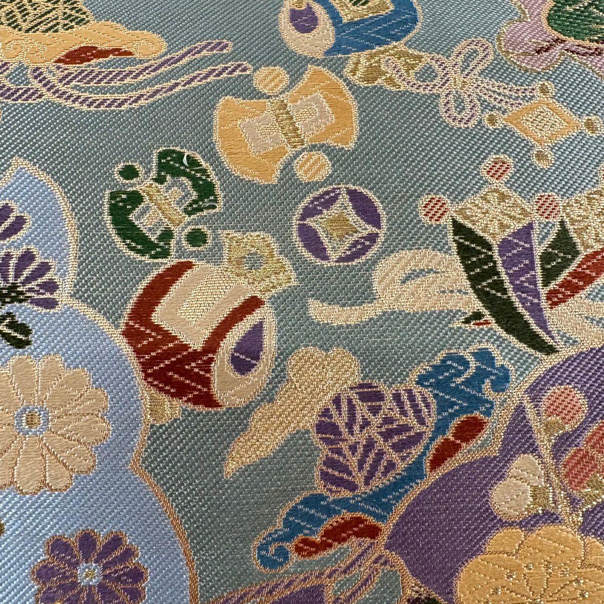 【美品】 袋帶 秀品級 松樹竹子梅花 寶盡くし 金金箔 唐織 米色 六通 純蠶絲