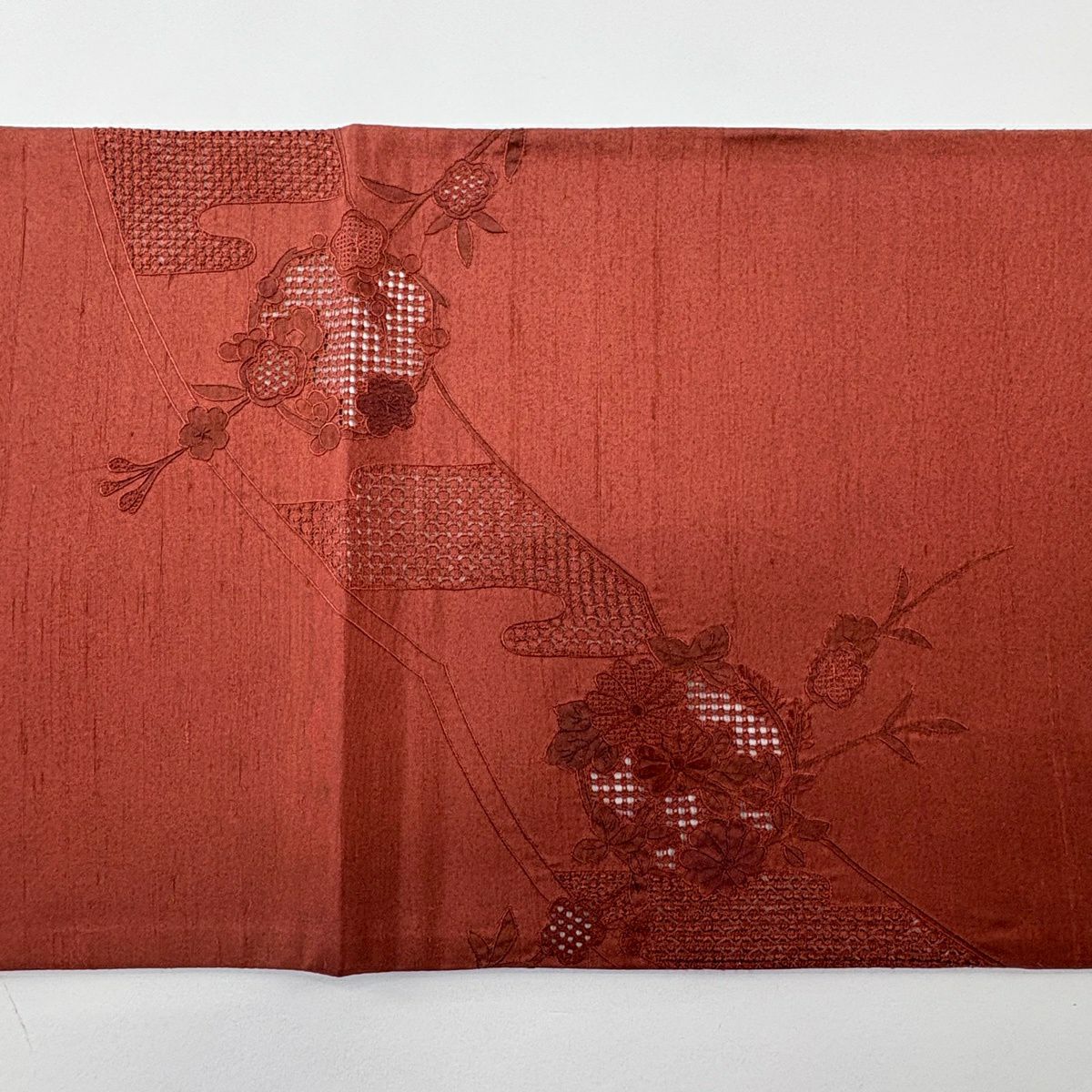 【美品】 袋帶 秀品級 紬織織 花丸紋 枝梅花 蘇州刺繡 紅茶 お太鼓柄 純蠶絲
