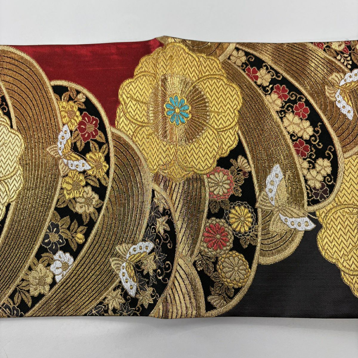 【美品】 袋帶 秀品級 振袖禮服禮服用 草花紋紋 波 金銀彩 金金箔 黑 六通 純蠶絲