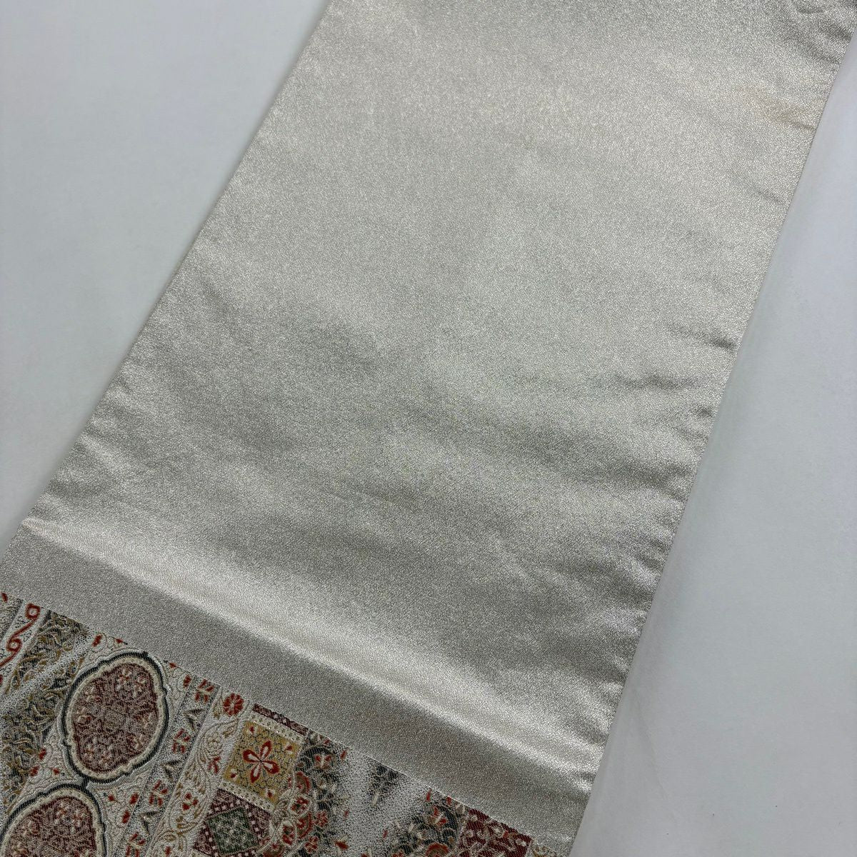 【美品】 袋帶 秀品級 華紋 花唐草紋 金銀彩 紅茶 六通 純蠶絲