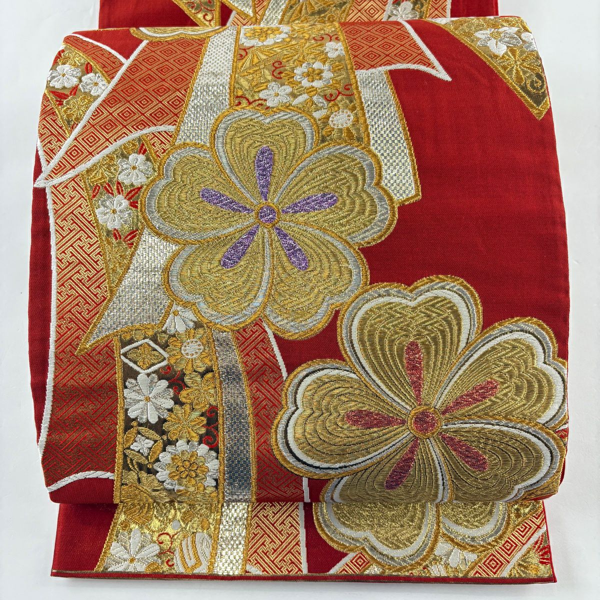 【美品】 袋帶 秀品級櫻花 熨斗紋 金銀線 金金箔 朱紅色 六通 純蠶絲